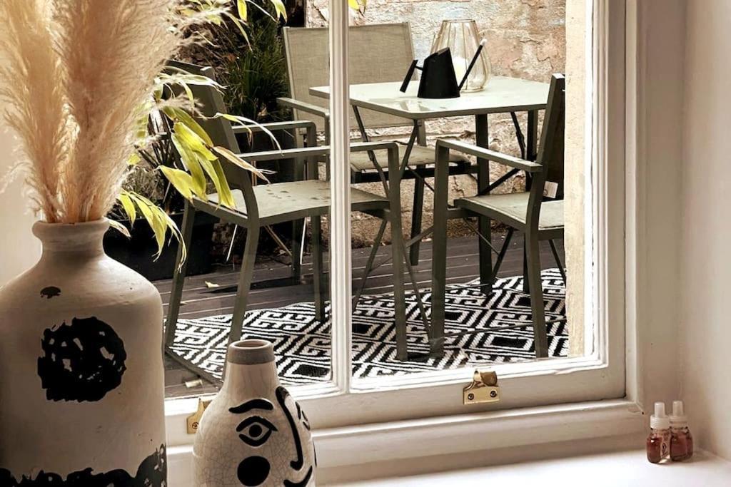 Апартаменты Courtyard Garden, Beautifully Finished Flat - Ba1 Бат Экстерьер фото